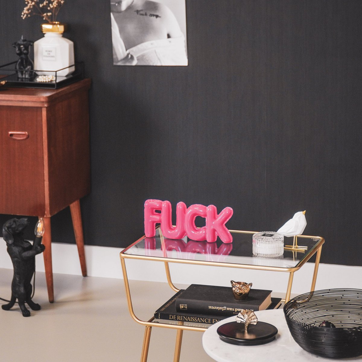 Housevitamin Ornament Ballon 'Fuck' - 25x3,5x10 cm - Neon Roze
