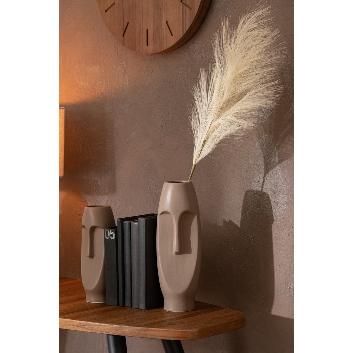 J-Line Vaas Gezicht Terracotta Bruin Medium