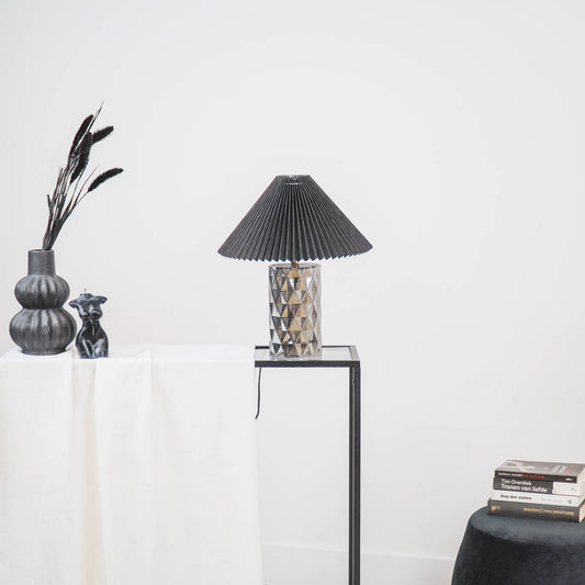 Housevitamin Tafellamp met Glazen Voet - Smokey Glass
